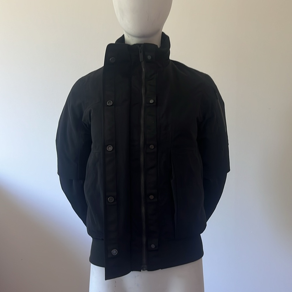 Lululemon Winter Warrior Bomber Coat Jacket Black Without hooded Size 0 - Picture 8 of 13